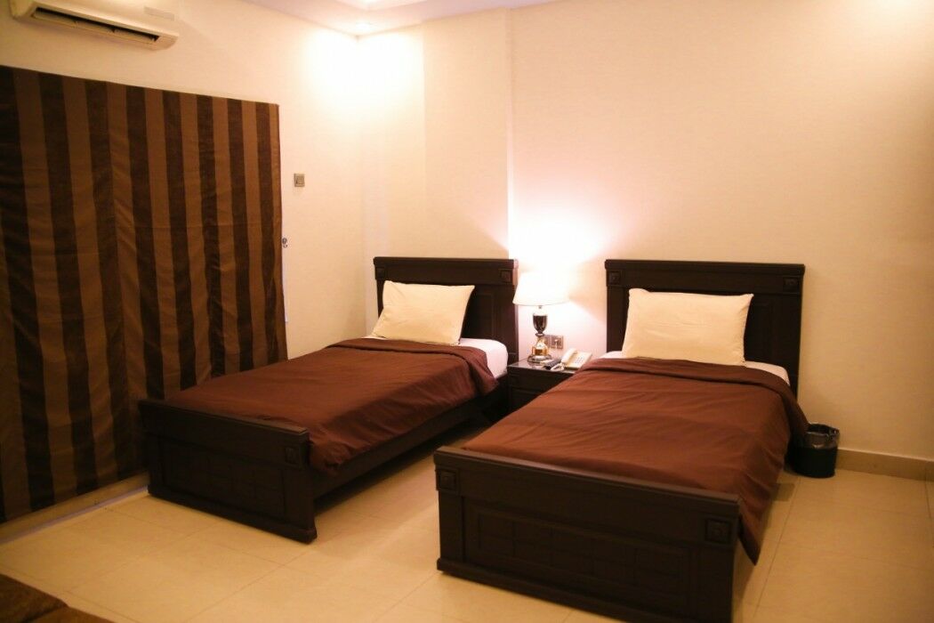 Sunset Suites Карачи Экстерьер фото